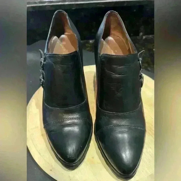 John Baker shoes, 3” heels, professional; Size: 7.5 Steampunk,Chic, quiet luxury - Picture 4 of 10